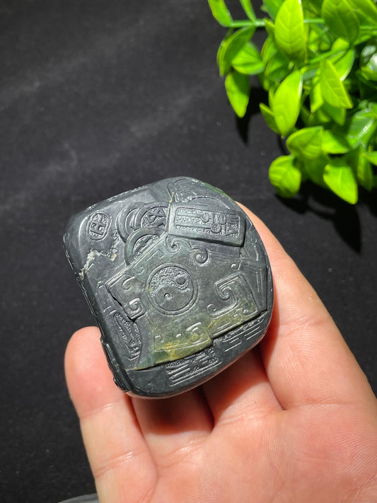 和田玉籽料青花锦灰堆（127.2g）