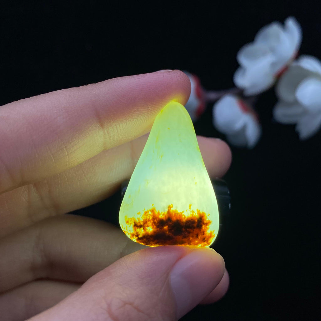 和田玉聚红皮籽料吊坠籽（7.7g）