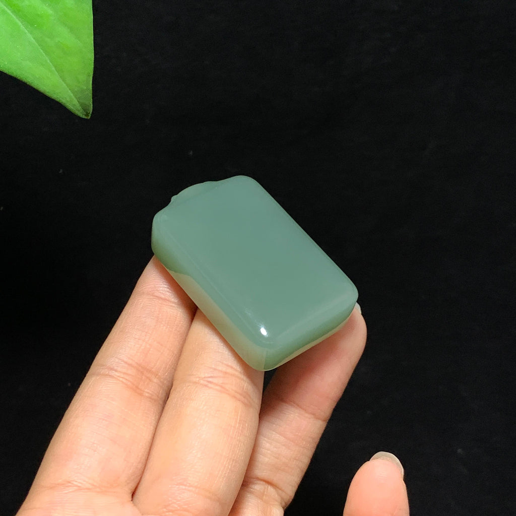 和田玉湖水绿无事牌（40.0g）