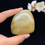 和田玉黄皮籽料大挂件（130g）