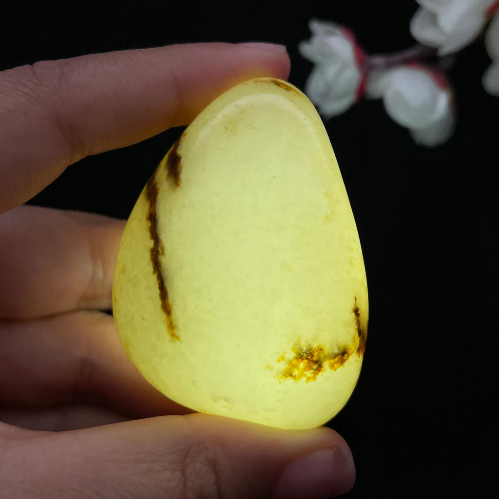 和田玉洒金皮籽料（82.1g）
