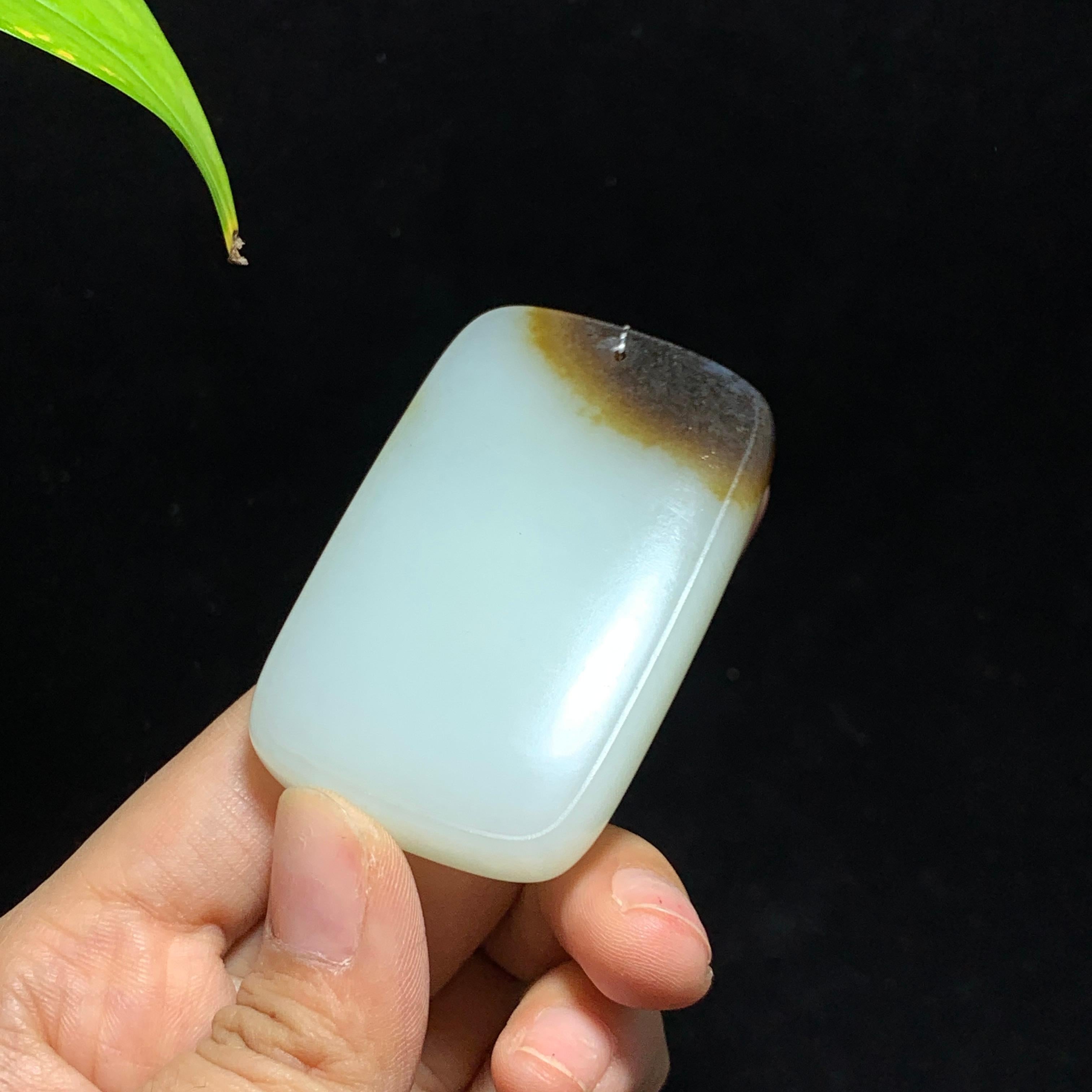 和田山料糖白玉无事牌挂件（69.3g）