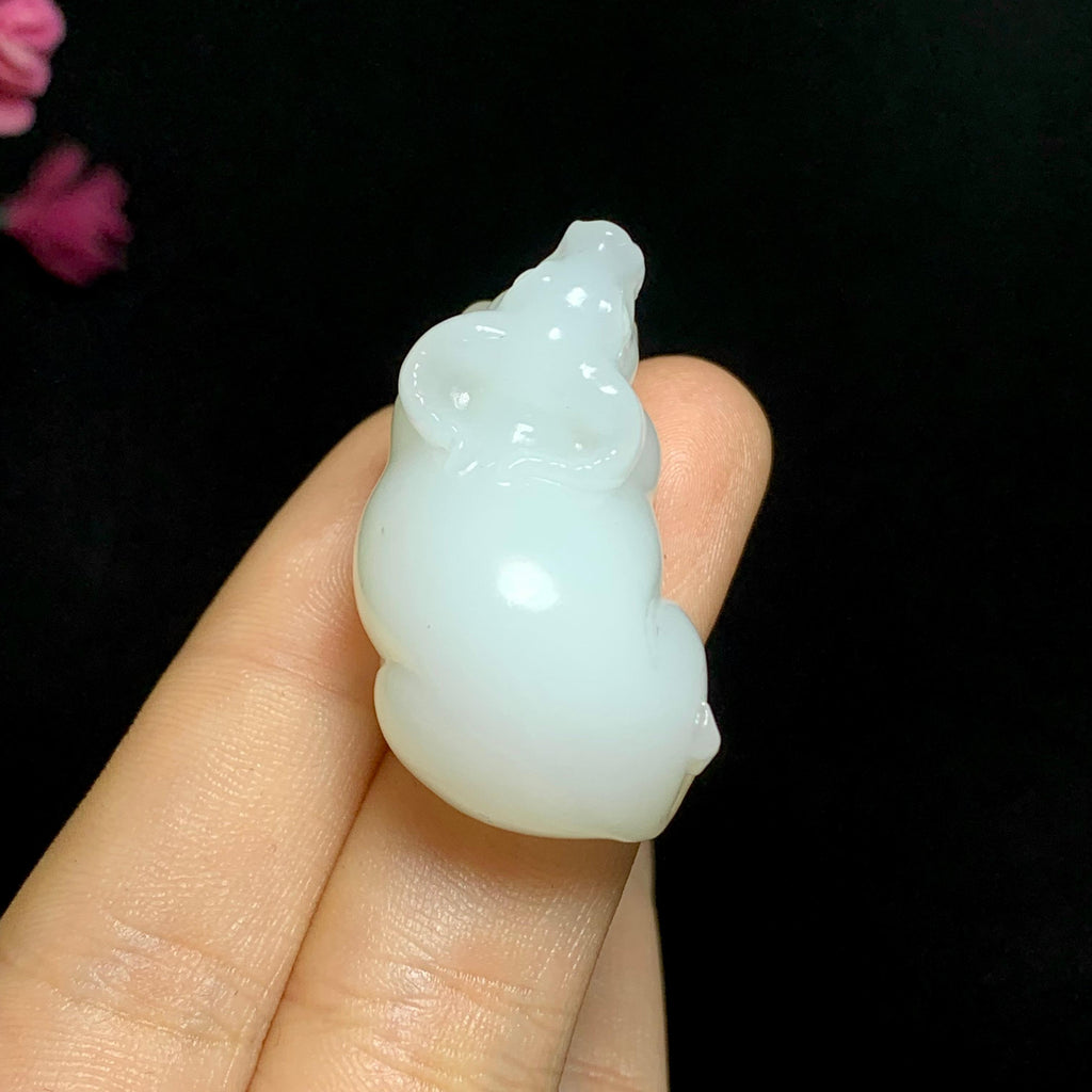 精品和田白玉生肖立体牛（20.7g）