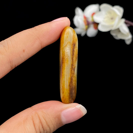 和田玉聚黄皮籽料挂件（23.1g）
