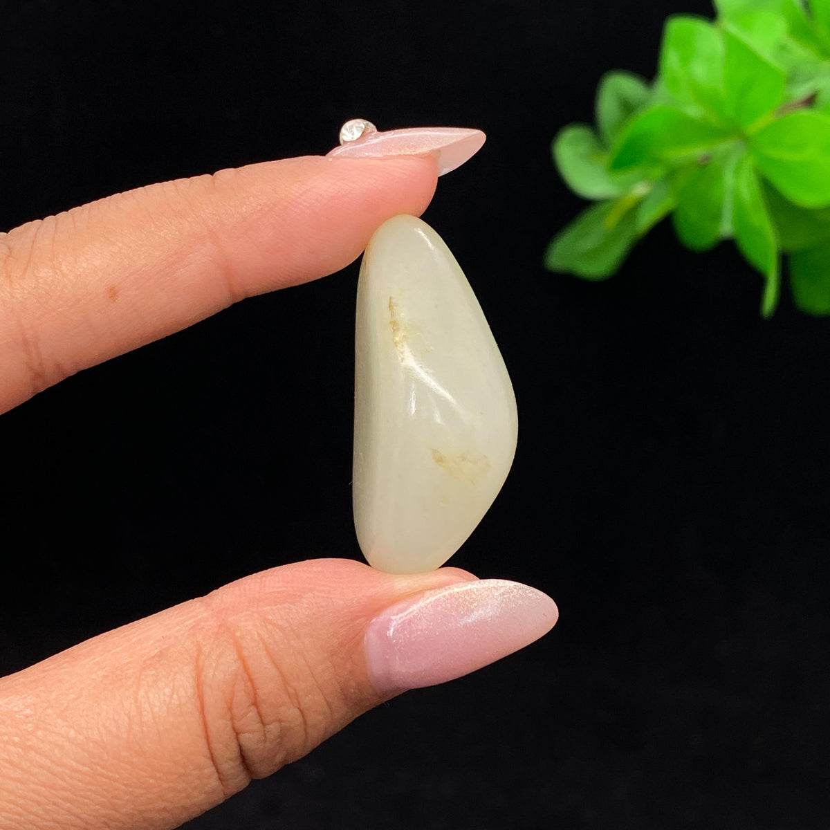 和田玉白玉带黄皮籽料挂件（25g）