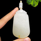 和田玉籽料无事牌（64.8g）