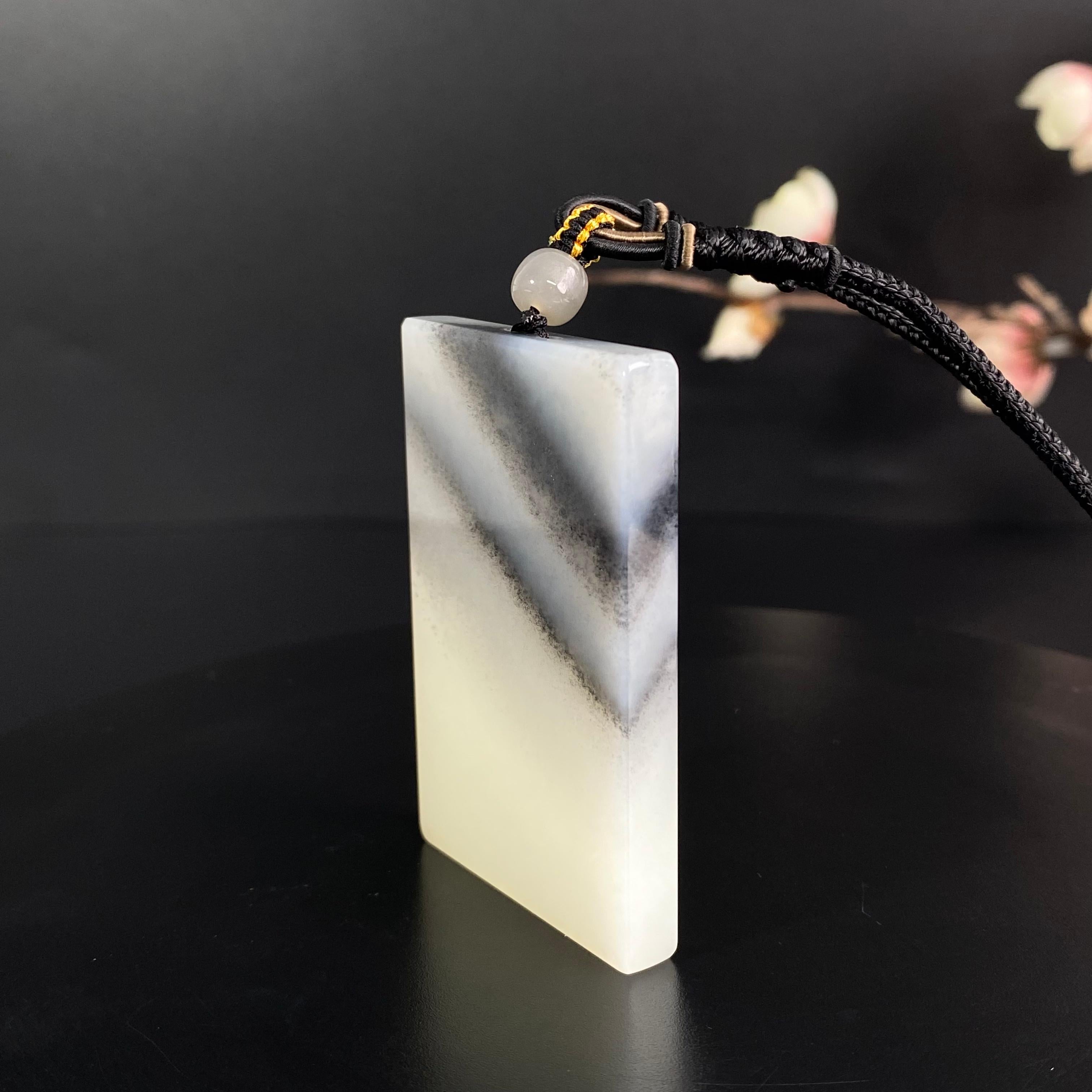和田玉青花平安无事牌（38.2g）