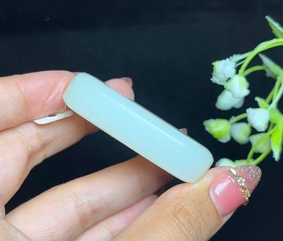 和田白玉平安无事牌（49.1g）