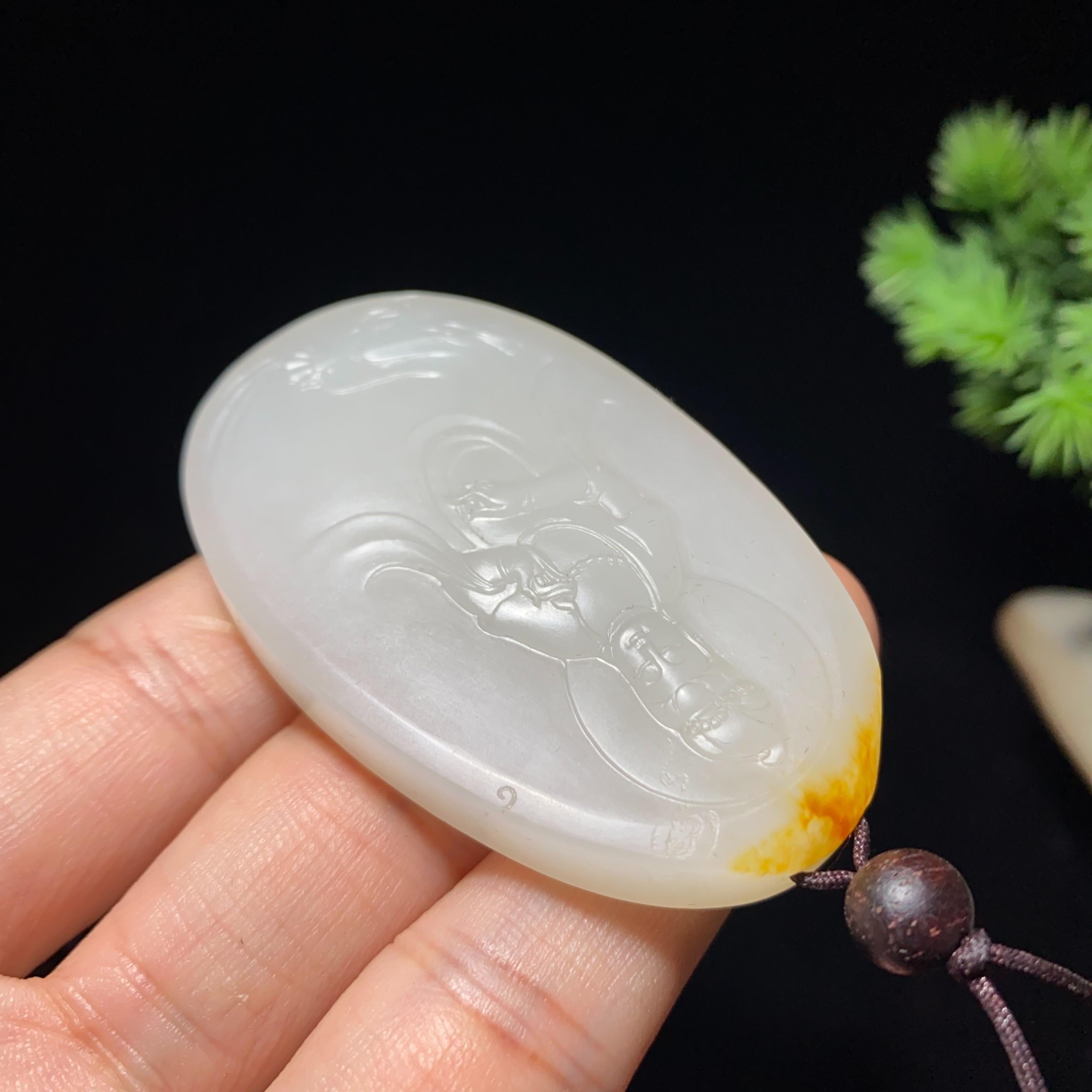 和田玉籽料观音（48.0g）