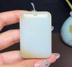 新疆和田玉且末天地糖平安无事牌（59.2g）