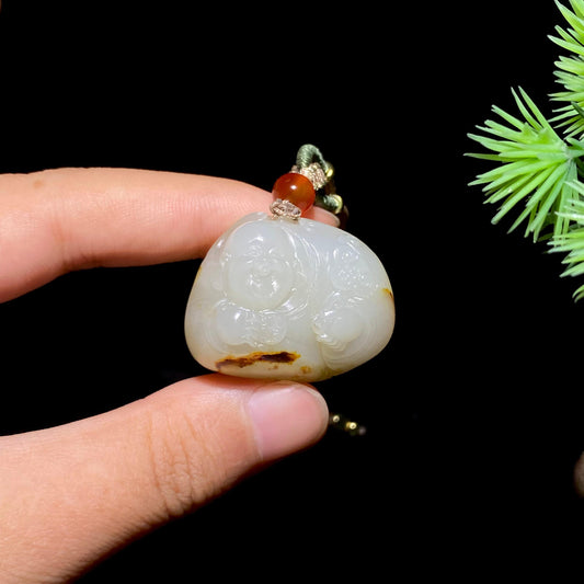 和田玉籽料佛公（20.3g）