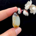 和田玉黑黄皮籽料吊坠籽（15.3g）