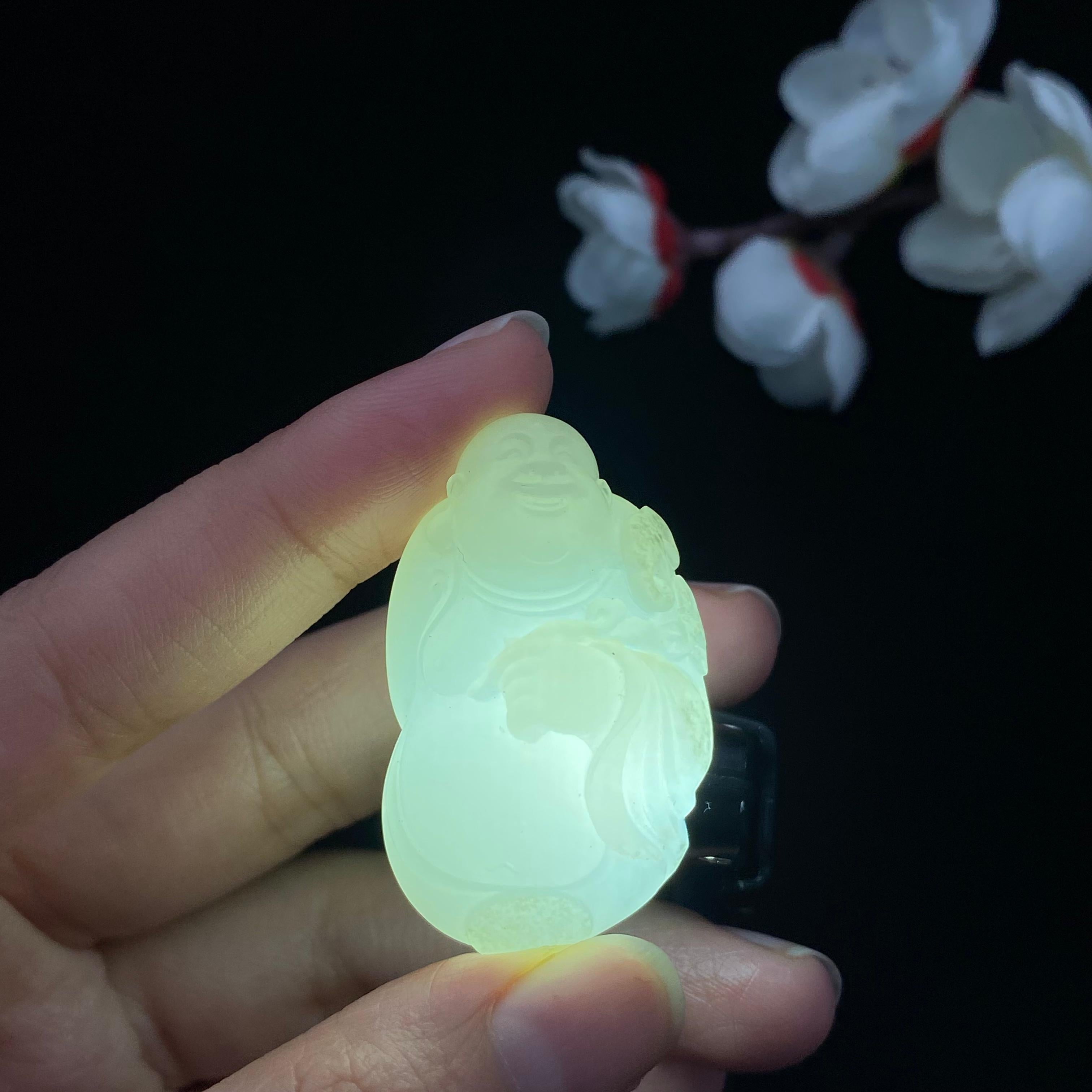 和田玉白玉籽料【佛公】（19.4g）