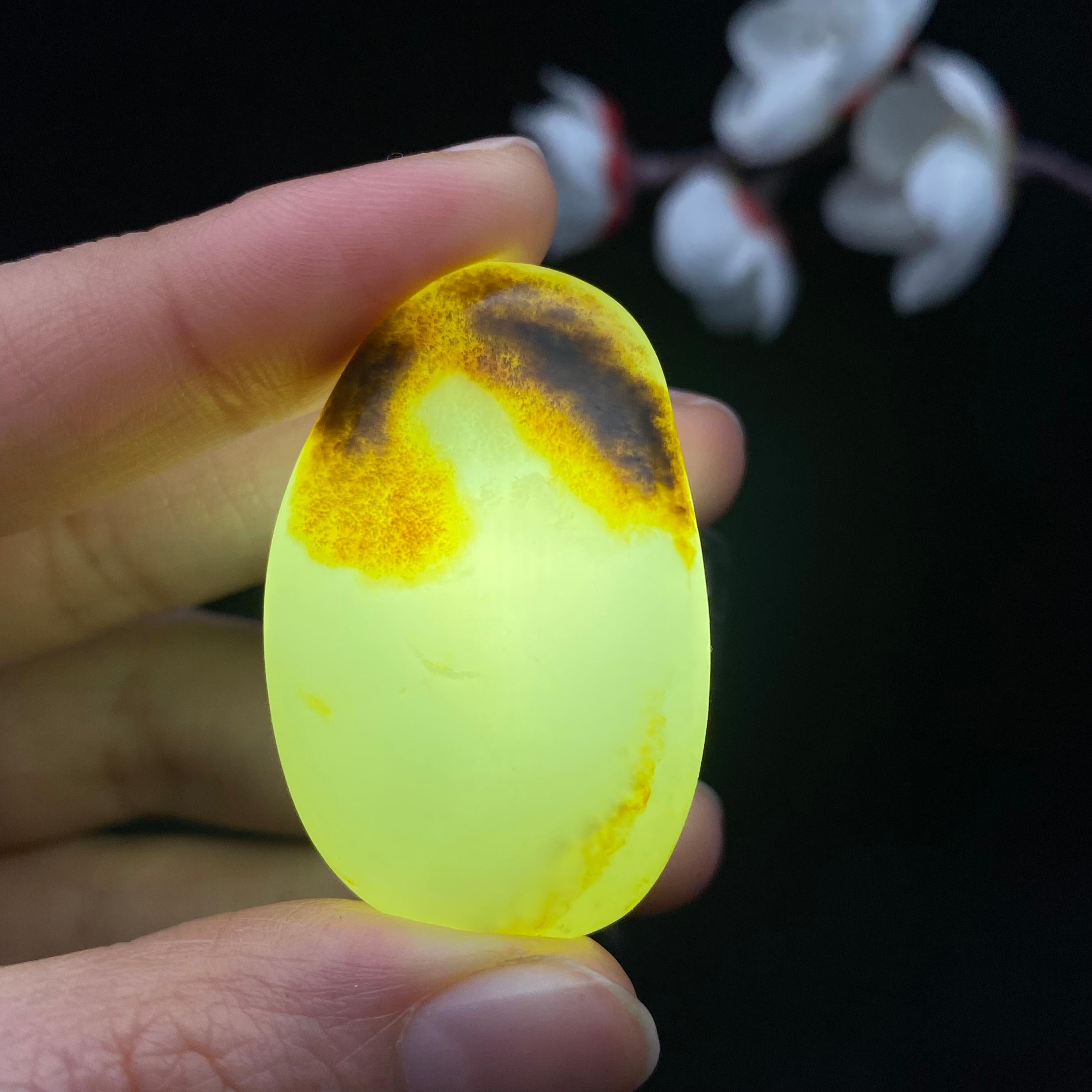 和田玉秋梨皮籽料（20.4g）