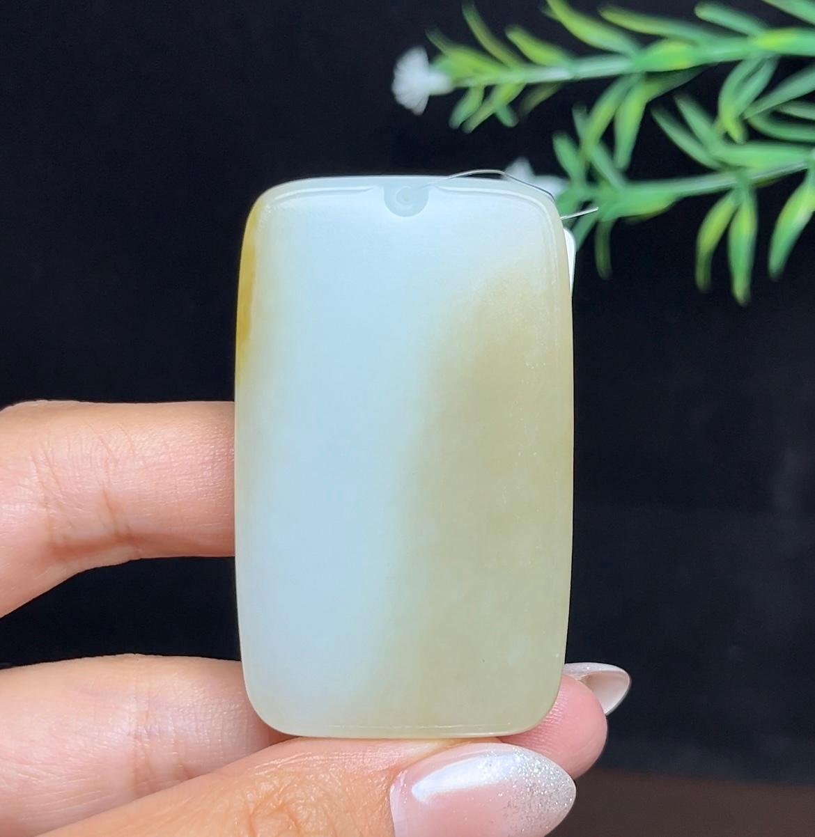 和田玉糖白平安无事牌（57.2g）