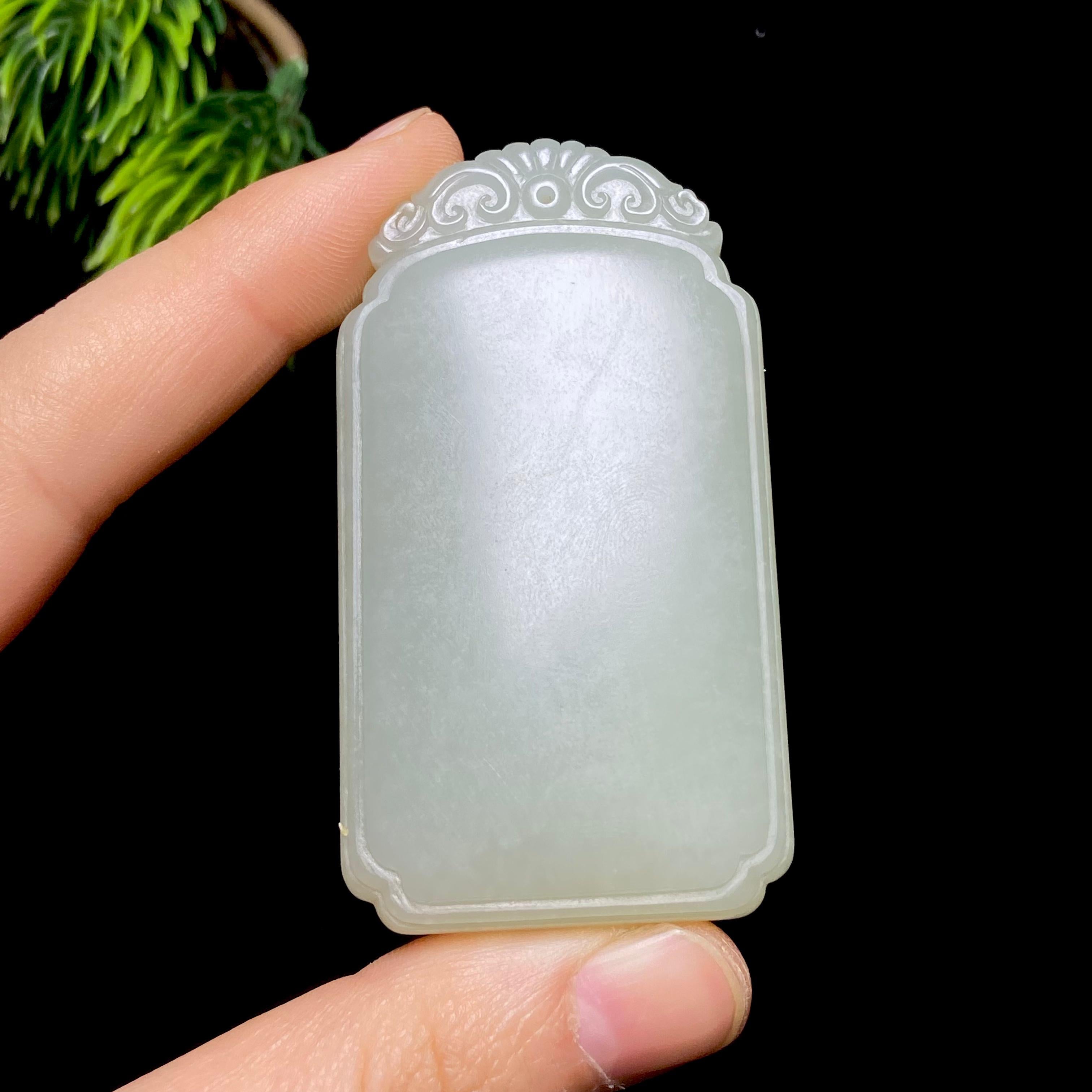和田玉籽料无事牌（66.5g）