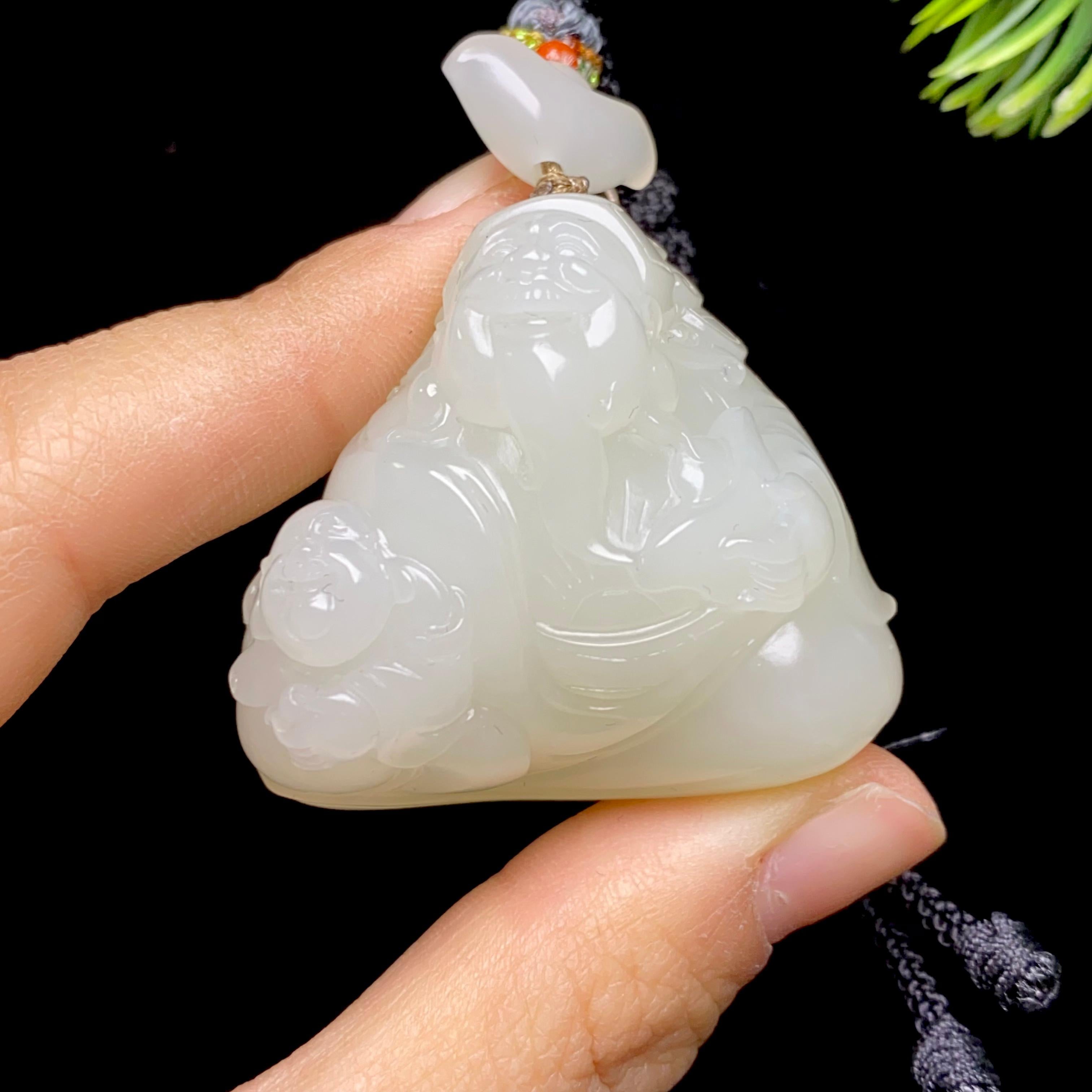 和田玉籽料白玉财神（51.6g）