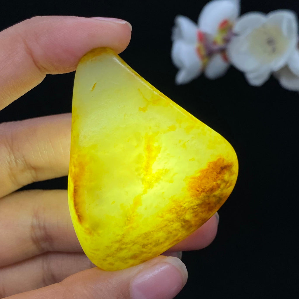 和田玉洒金皮籽料大挂件（56.9g）