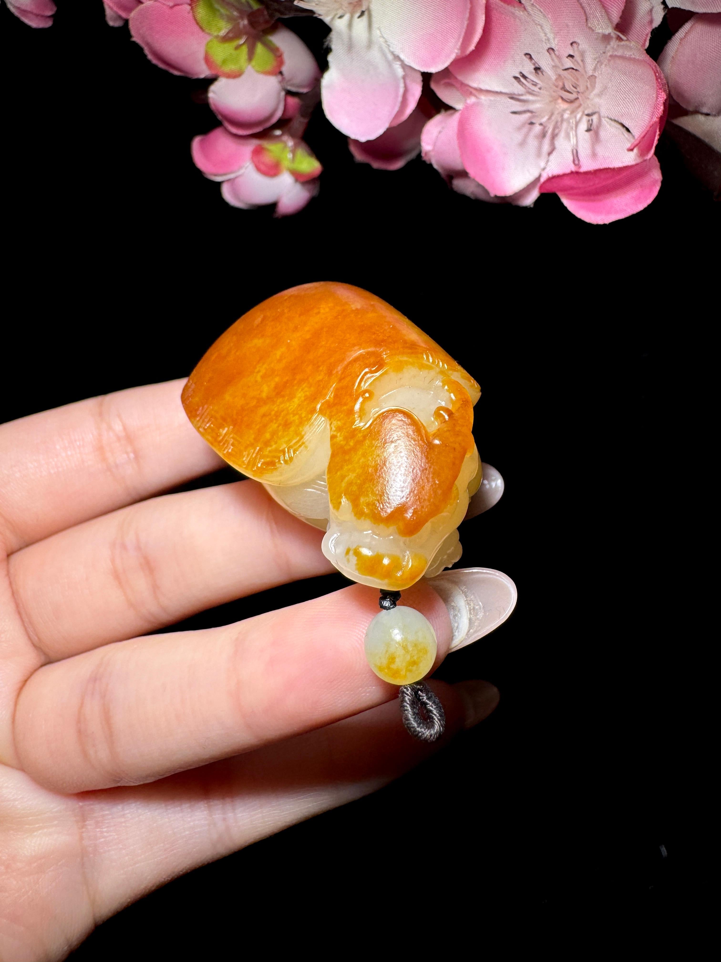 和田玉籽料红皮龙龟（61.1g）