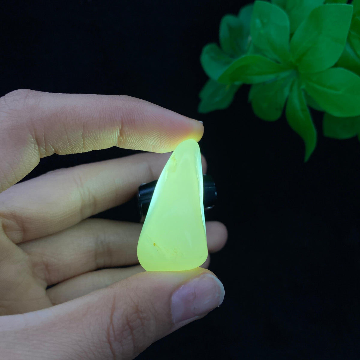 和田玉白玉籽料挂件（20.4g）