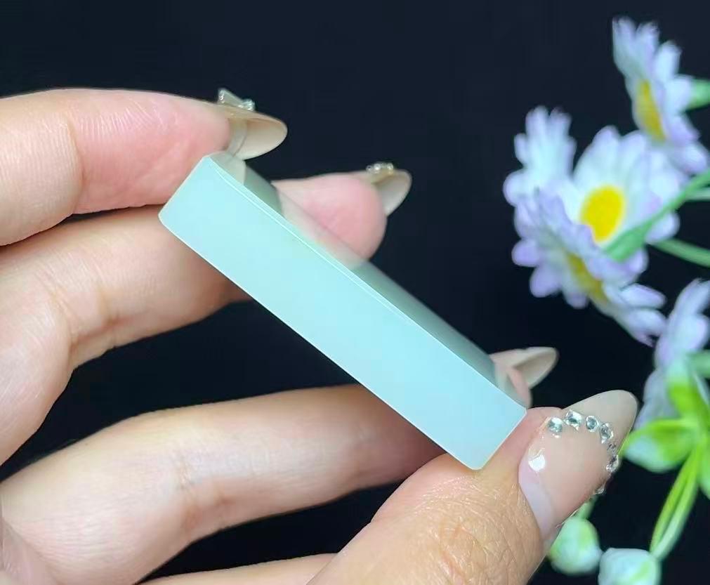和田玉糖白平安无事牌（34.1g）