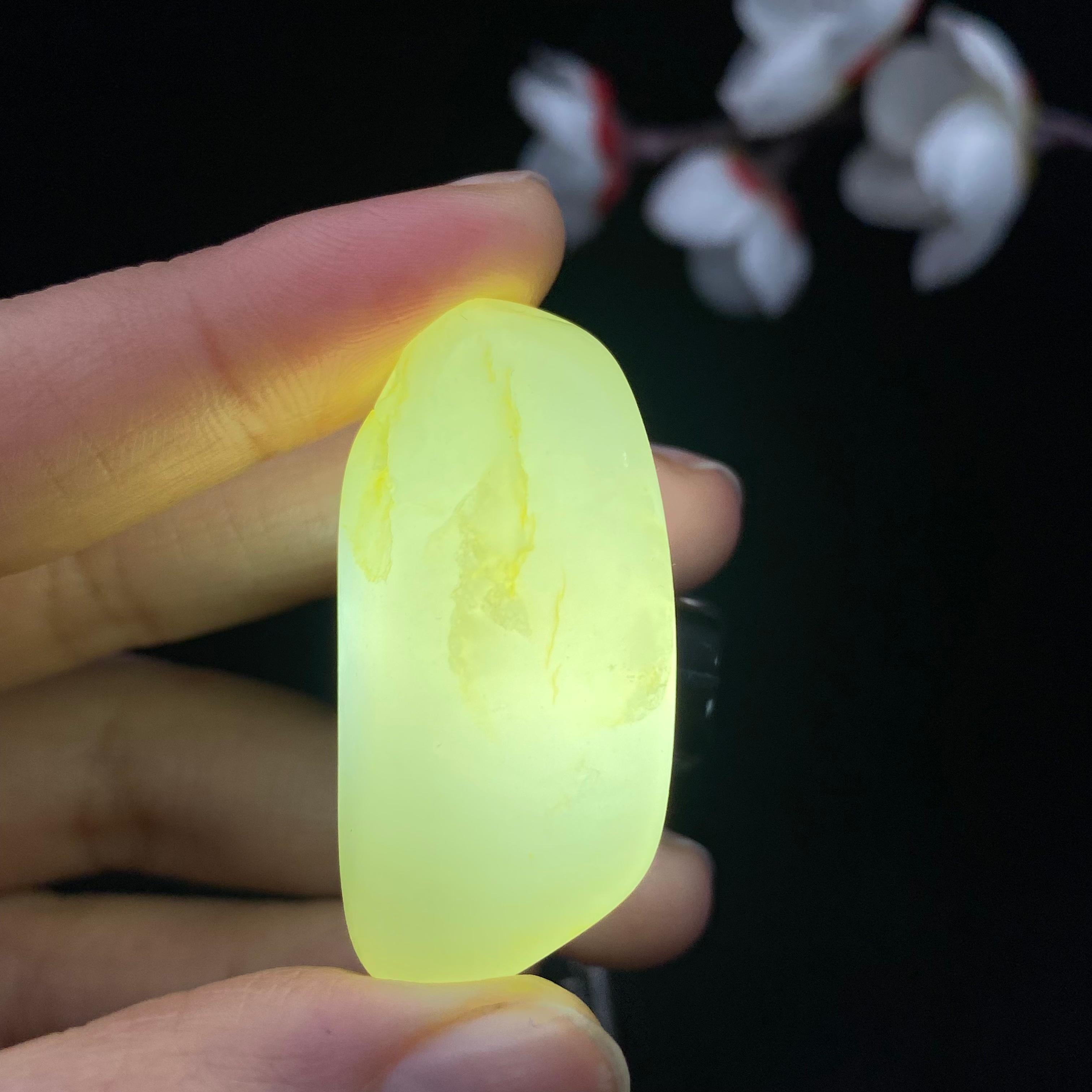 和田玉黄皮籽料（18.4g）