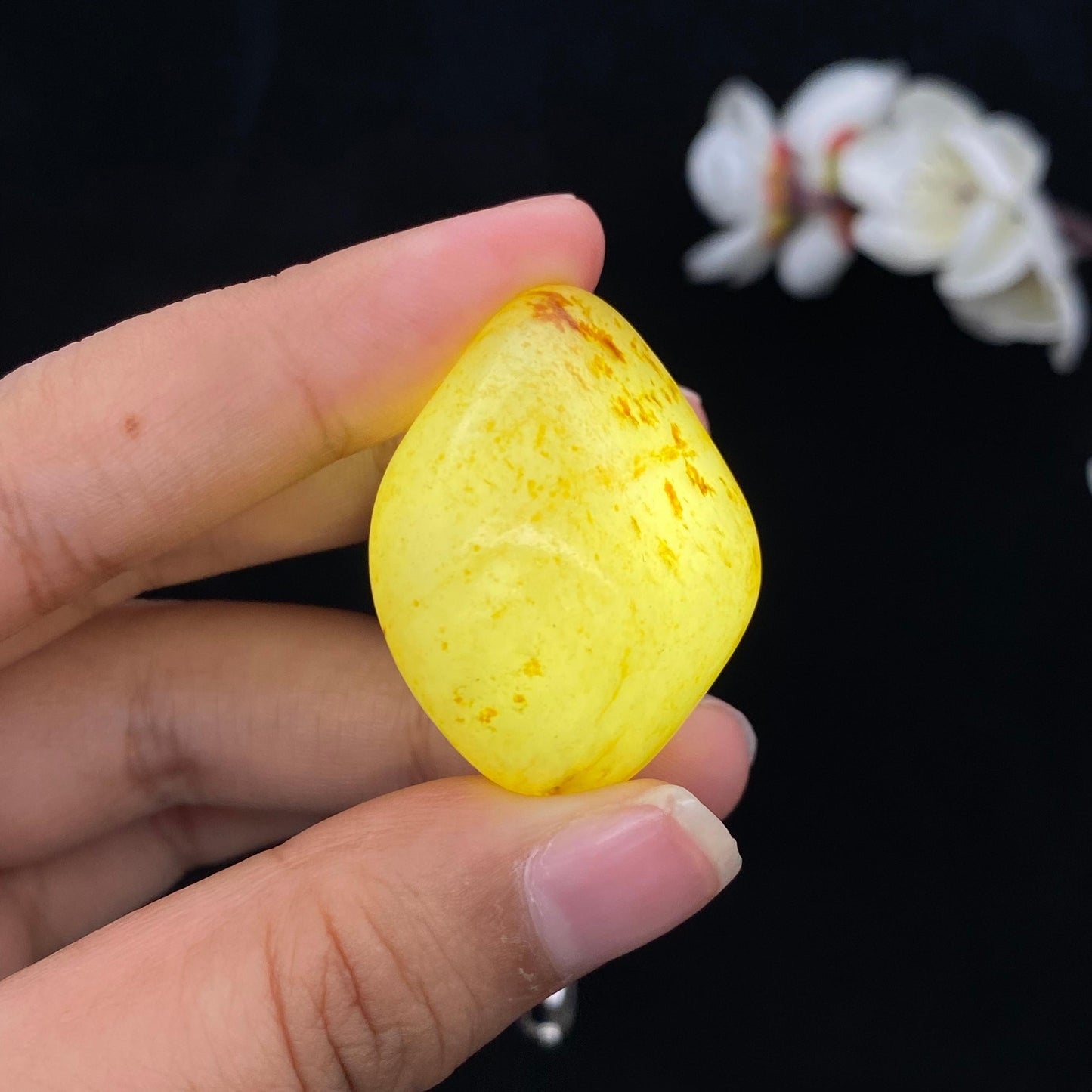 和田玉洒金皮籽料挂件（23.1g）