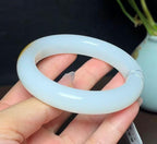 和田羊脂玉糖白一口糖正圈手镯（73.3g）