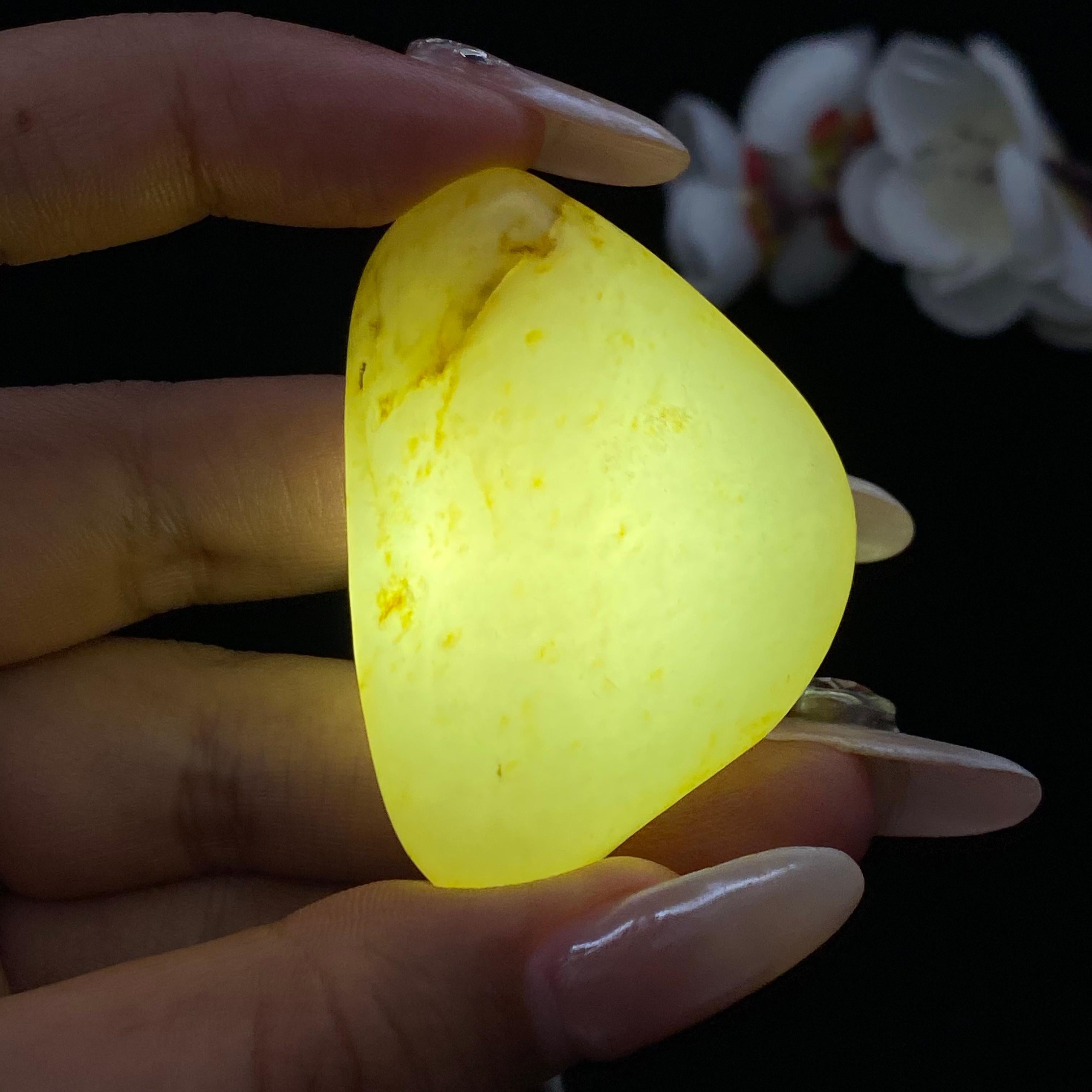 和田玉洒金皮籽料（42.2g）