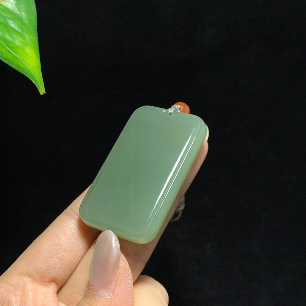 和田玉冰底湖水绿无事牌（36.0g）