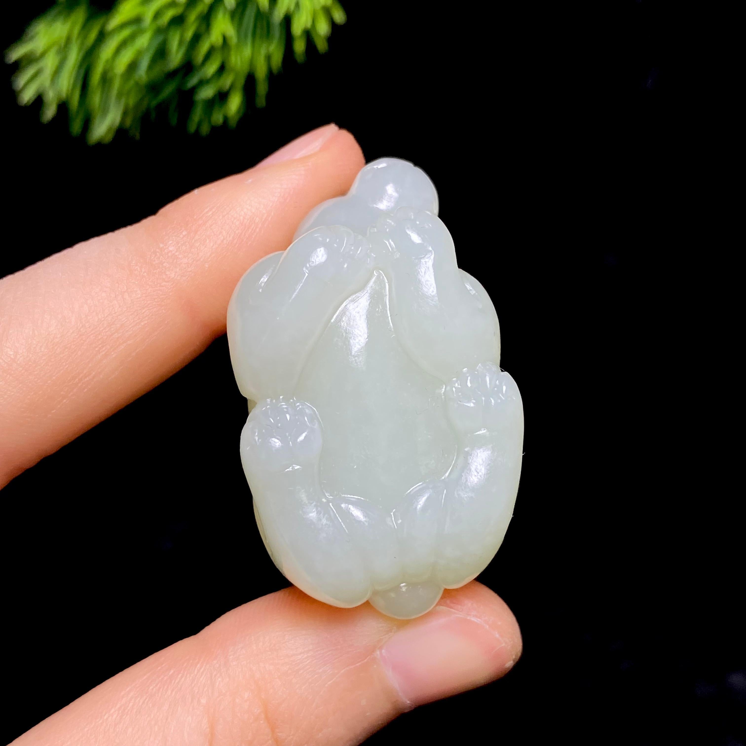 和田玉籽料兔子挂件（42.6g）