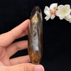 和田玉秋梨黄皮籽料手把件（192g）