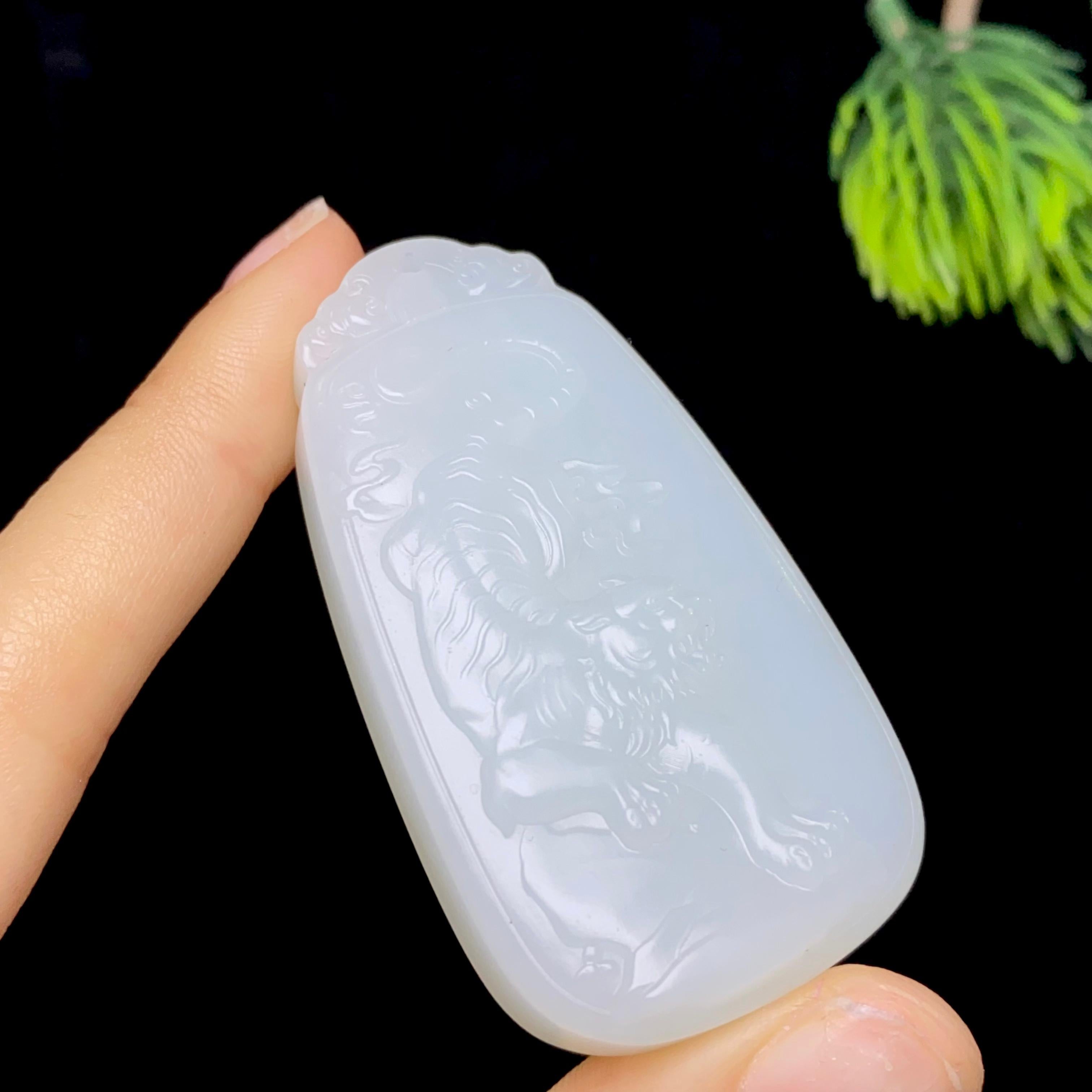 和田玉白玉下山虎（46.0g）