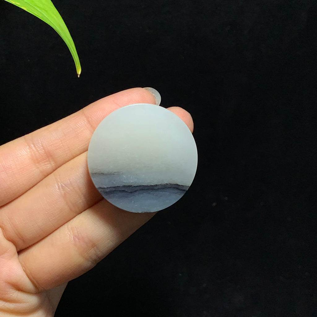 和田籽料青花圆形无事牌挂件（29.2g）