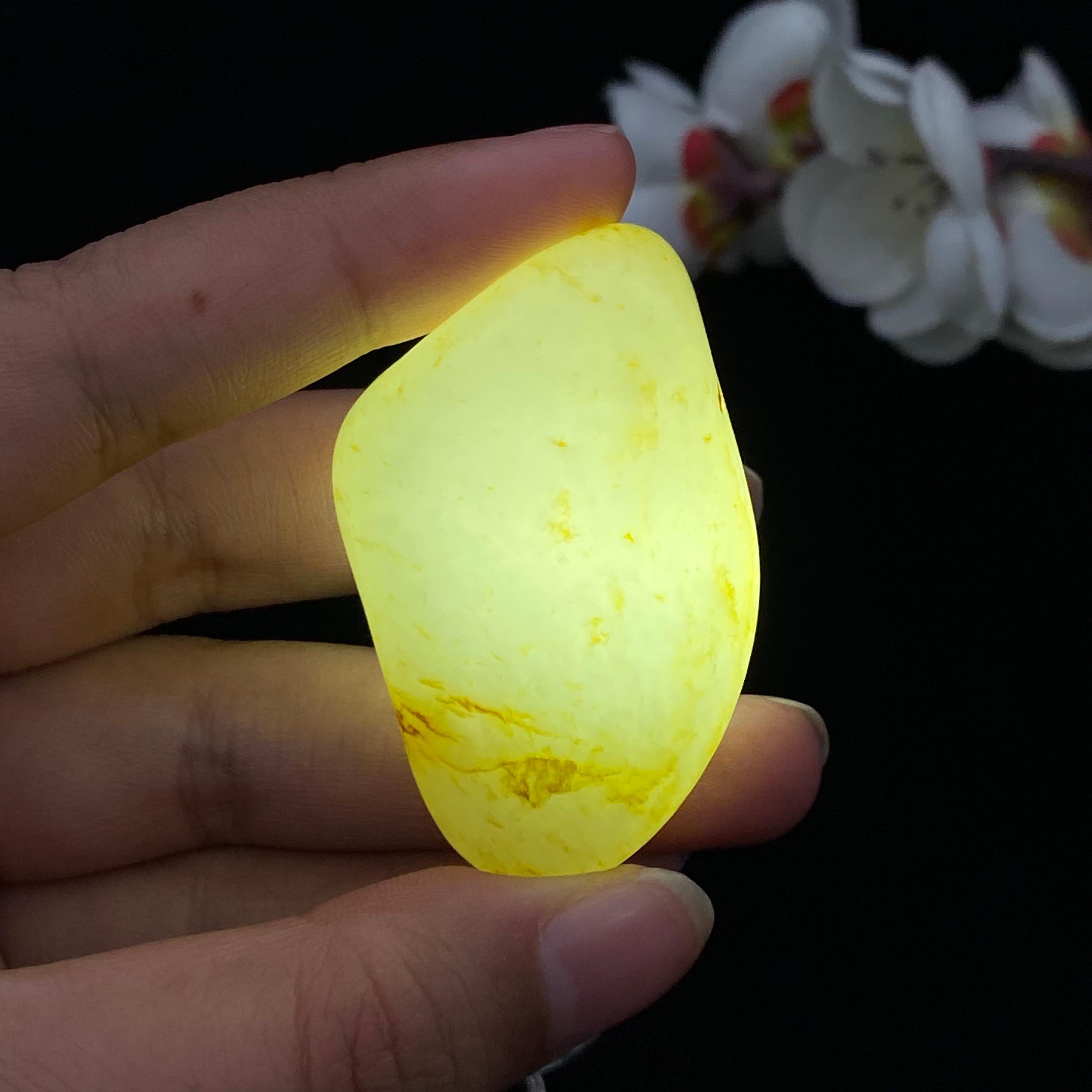 和田玉洒金皮籽料挂件（40.9g）