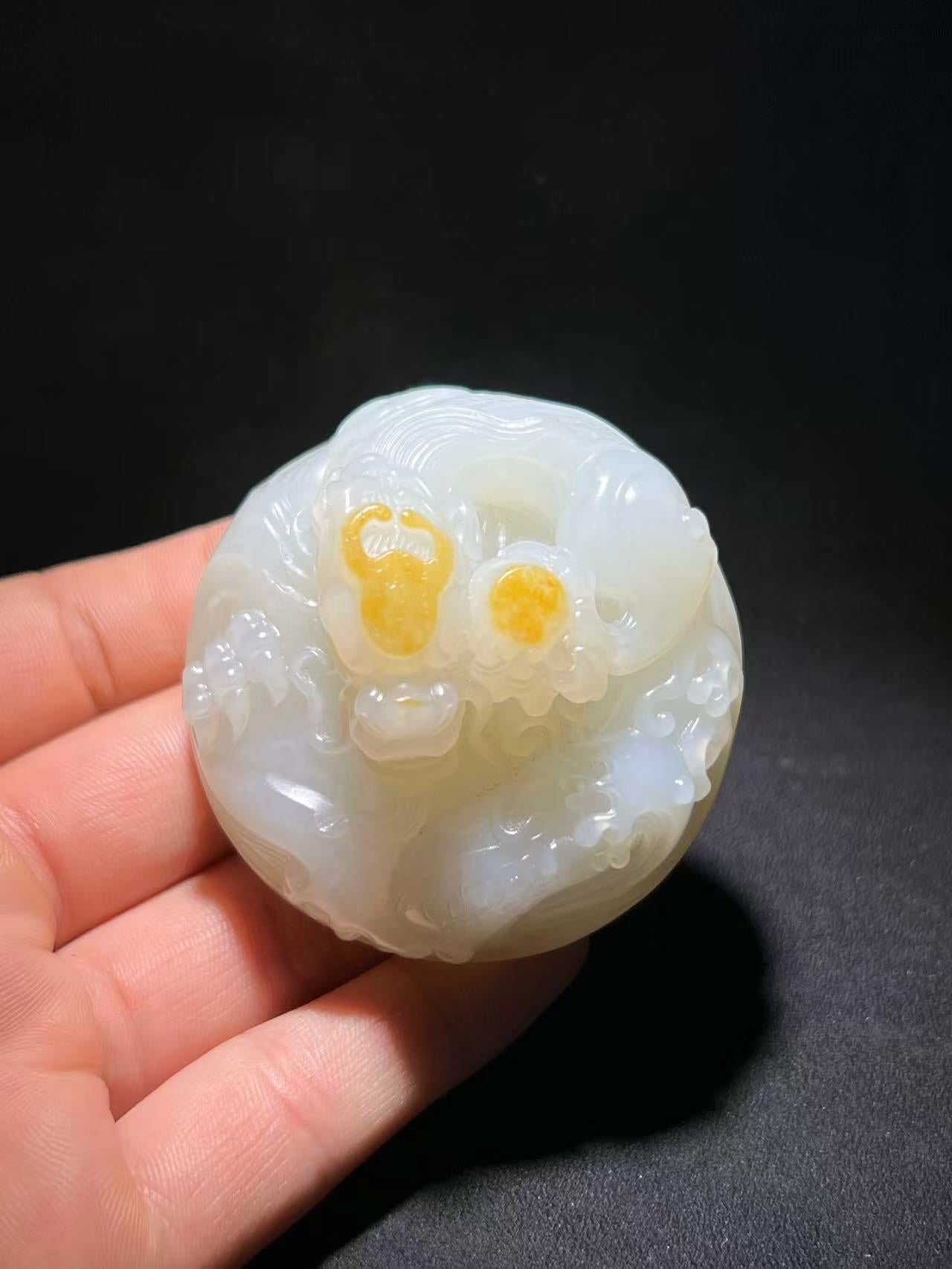 和田玉籽料龙（g）