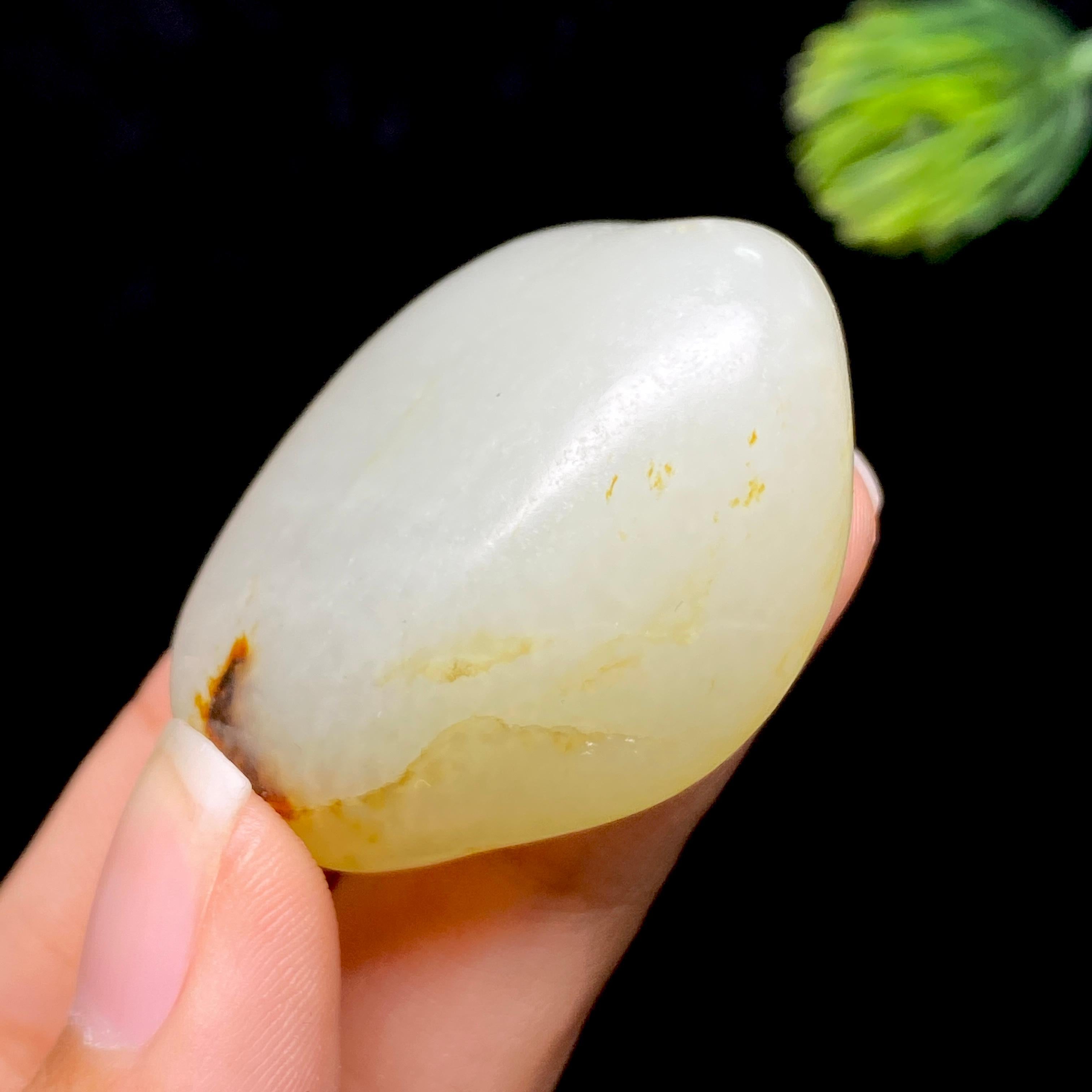 和田玉洒金皮籽料（30.3g）