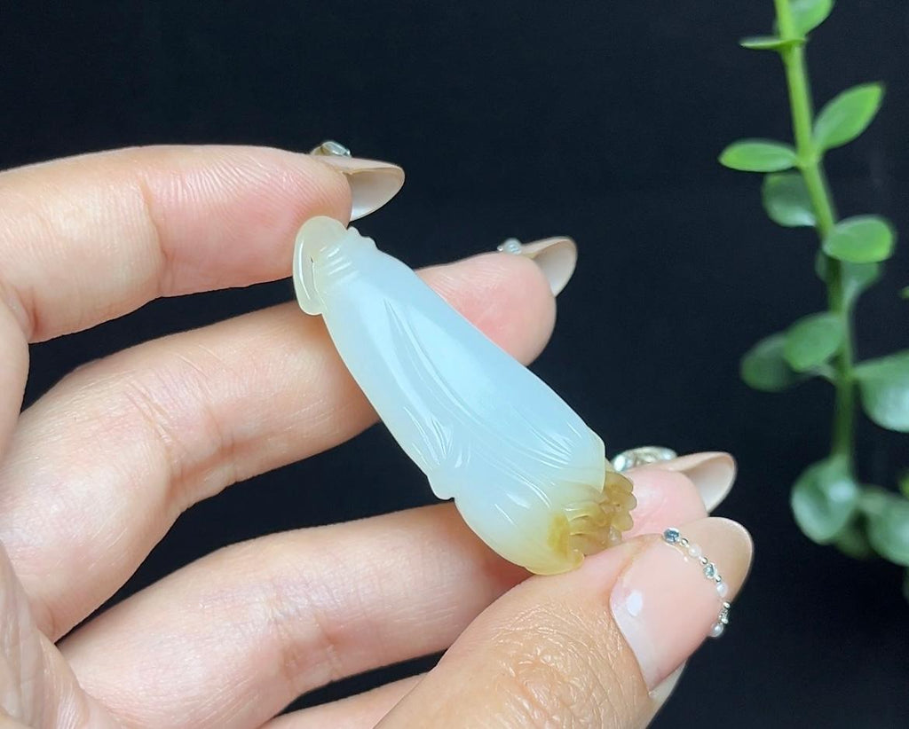 和田玉糖白料玉莲花（15.2g）
