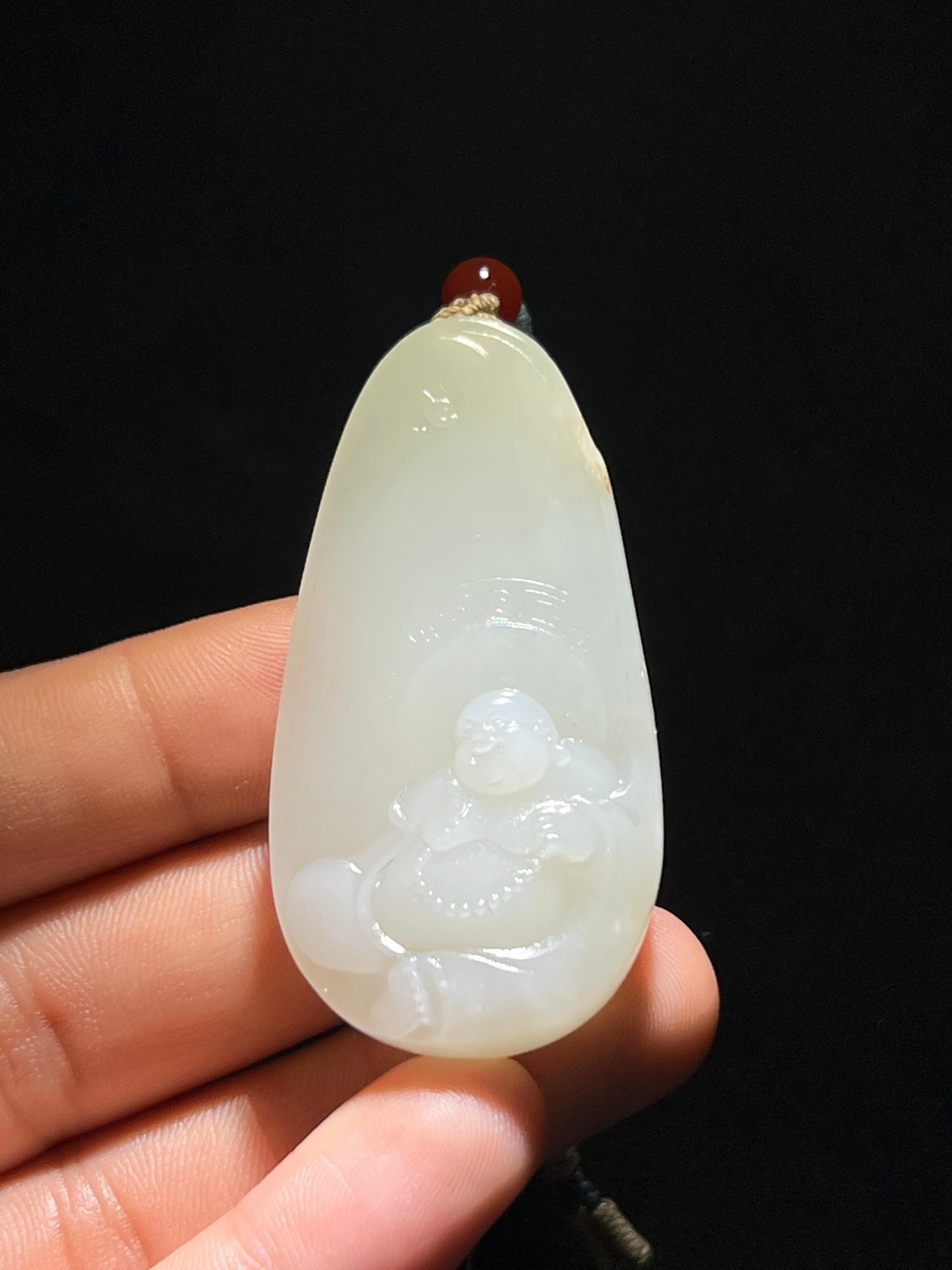 和田玉籽料弥勒佛（30.5g）