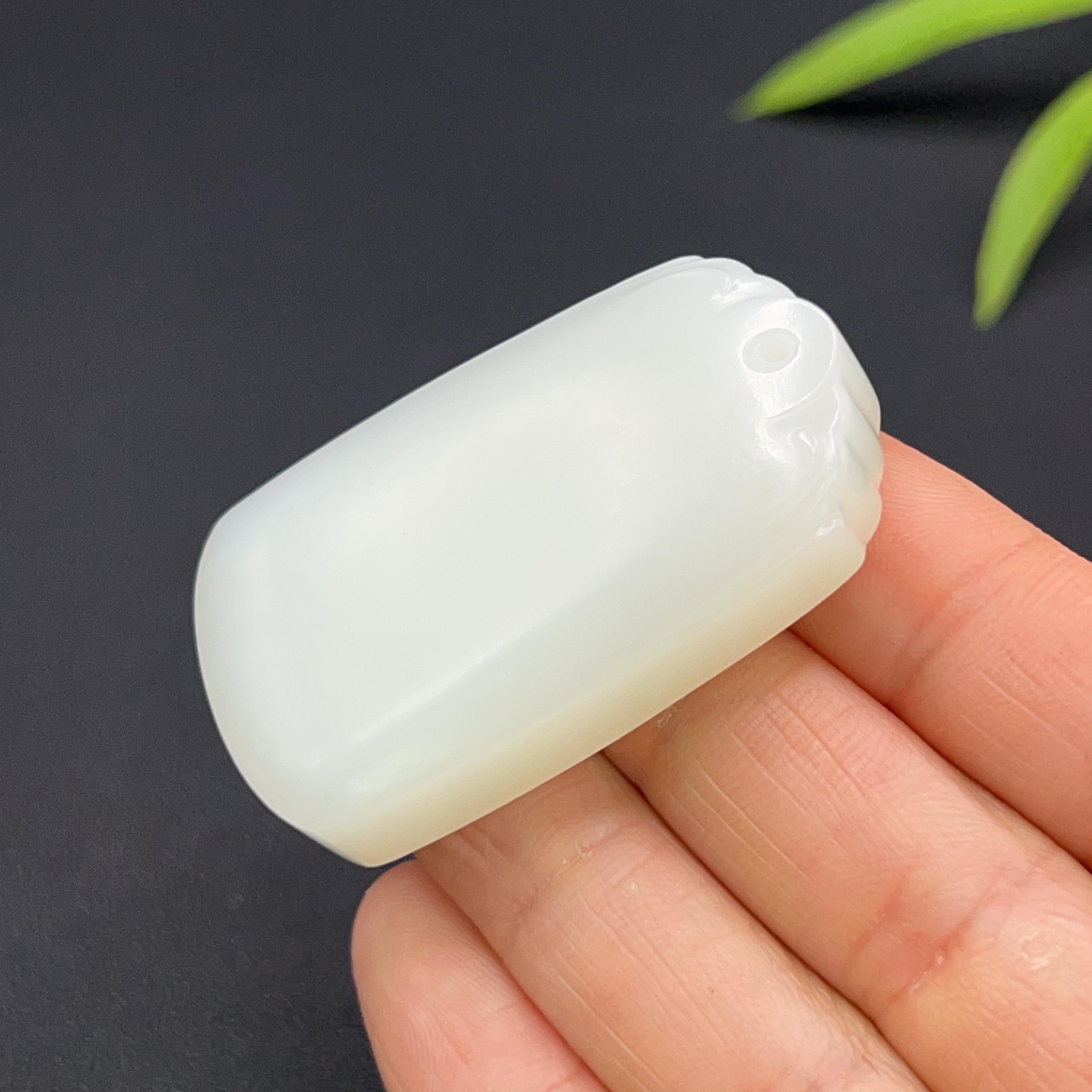 和田玉羊脂白玉平安无事牌玉牌（39.0g）
