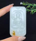 和田玉糖白羊脂玉持莲观音（68.5g）