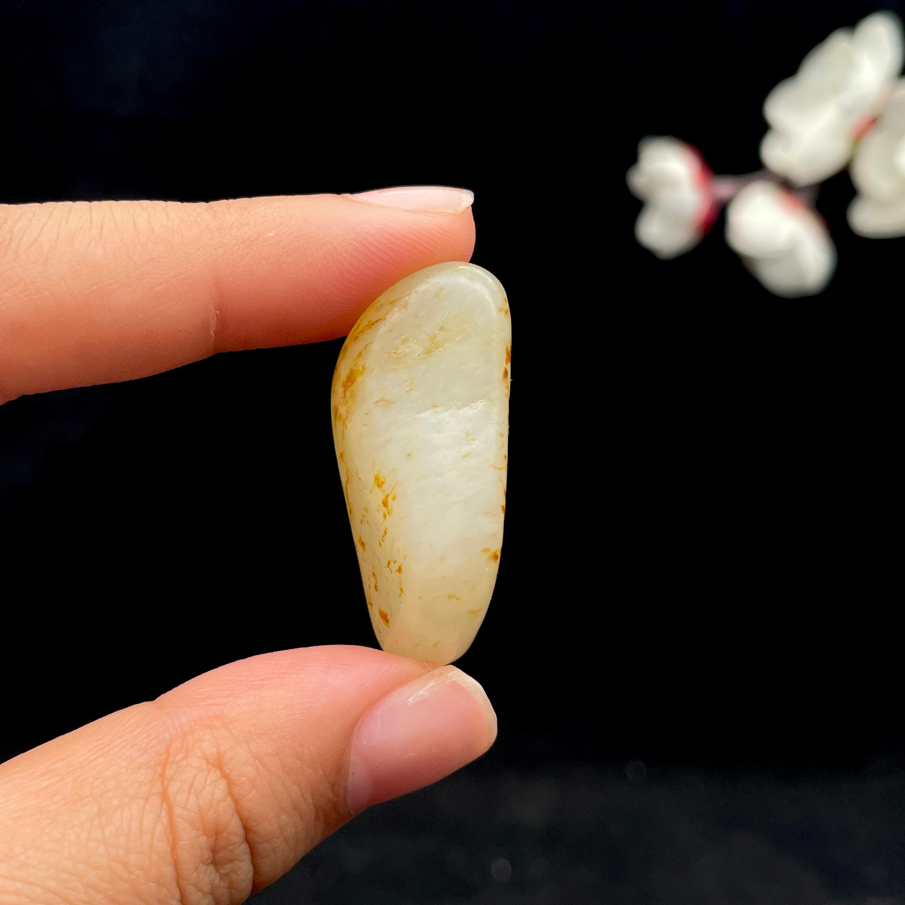 和田玉洒金皮籽料（14.1g）