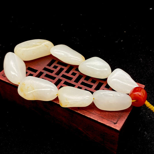 和田玉洒金皮【精品手串】（62.9g）