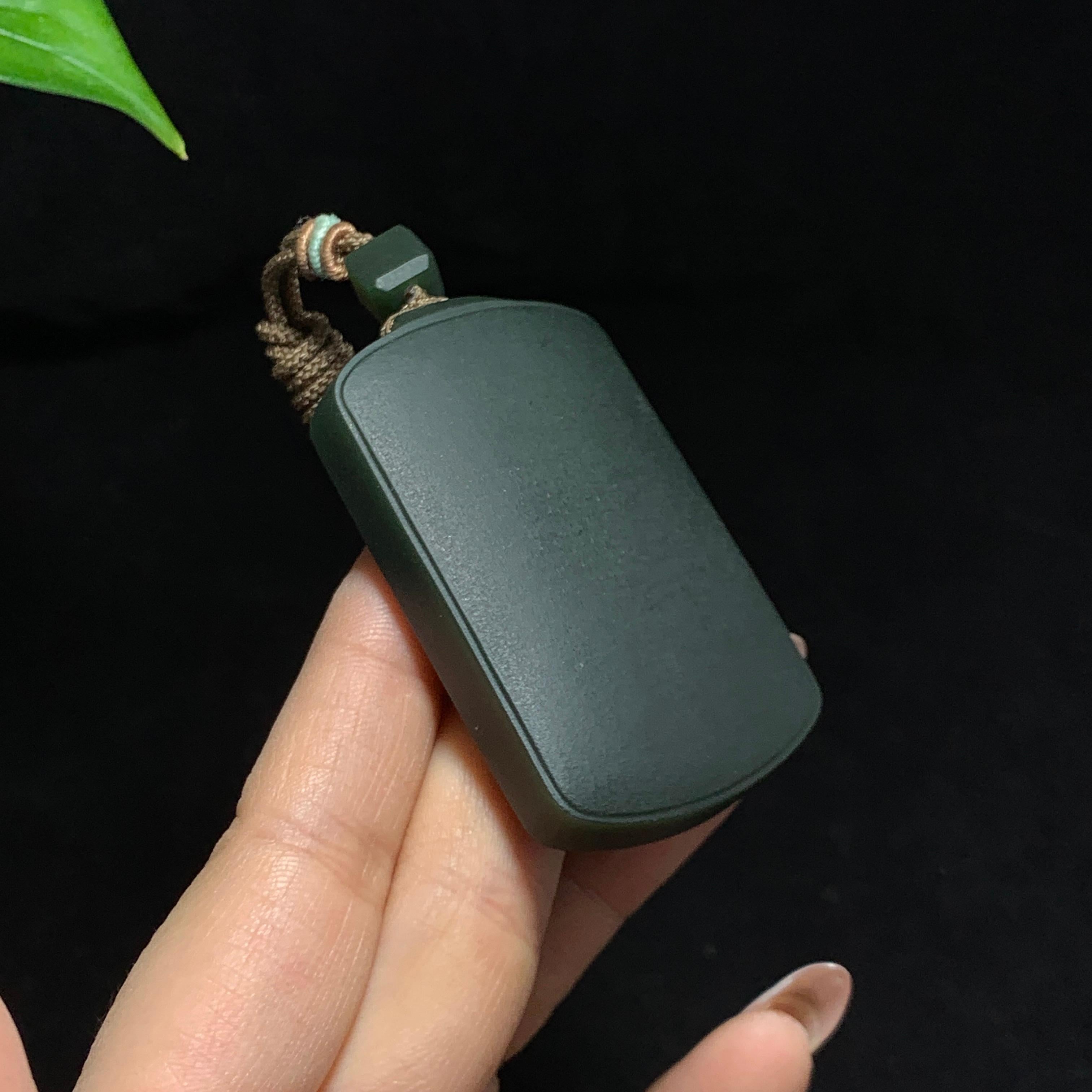 和田山料碧玉无事牌（64.0g）