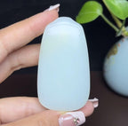 新疆和田玉且末料羊脂玉山水牌（57.1g）