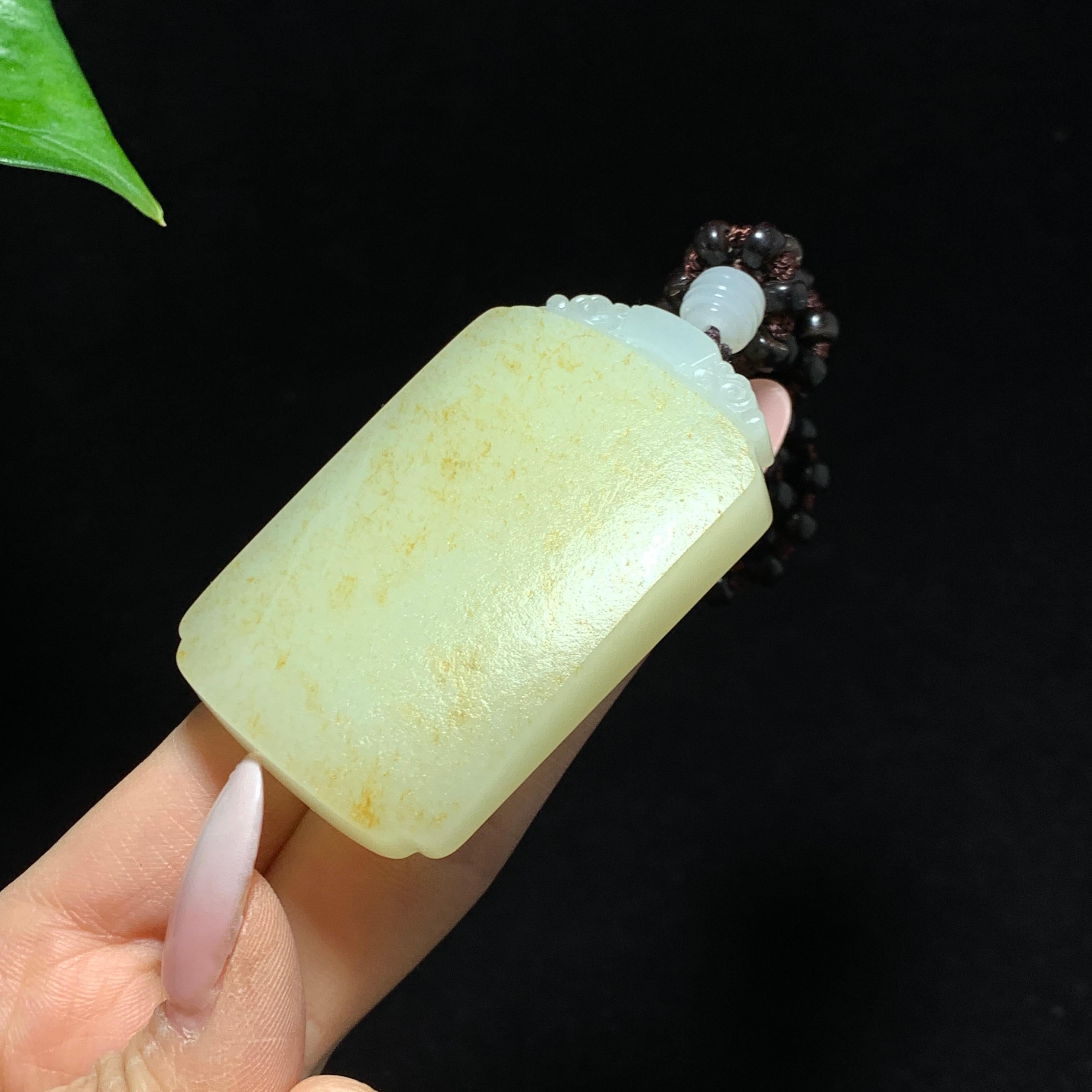 和田籽料洒金皮无事牌（70.7g）