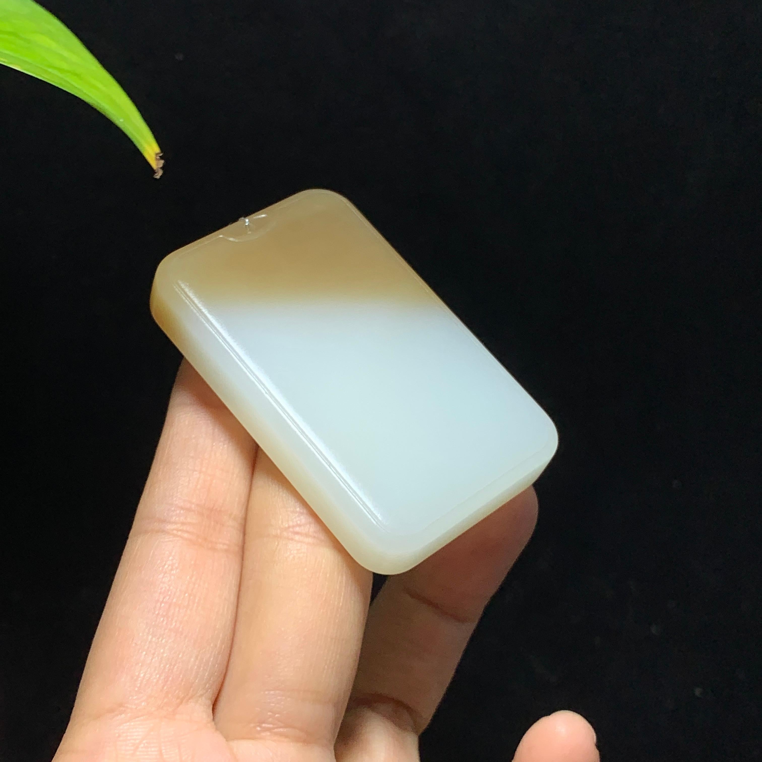 和田山料糖白玉无事牌挂件（60.0g）