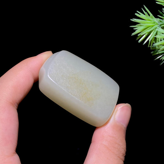 和田玉籽料无事牌（47.0g）
