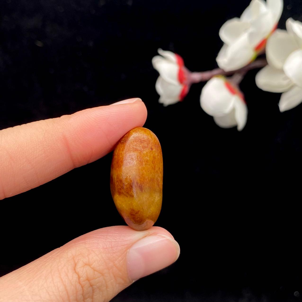 【超值推荐】和田玉红沁皮籽料吊坠籽（10g）
