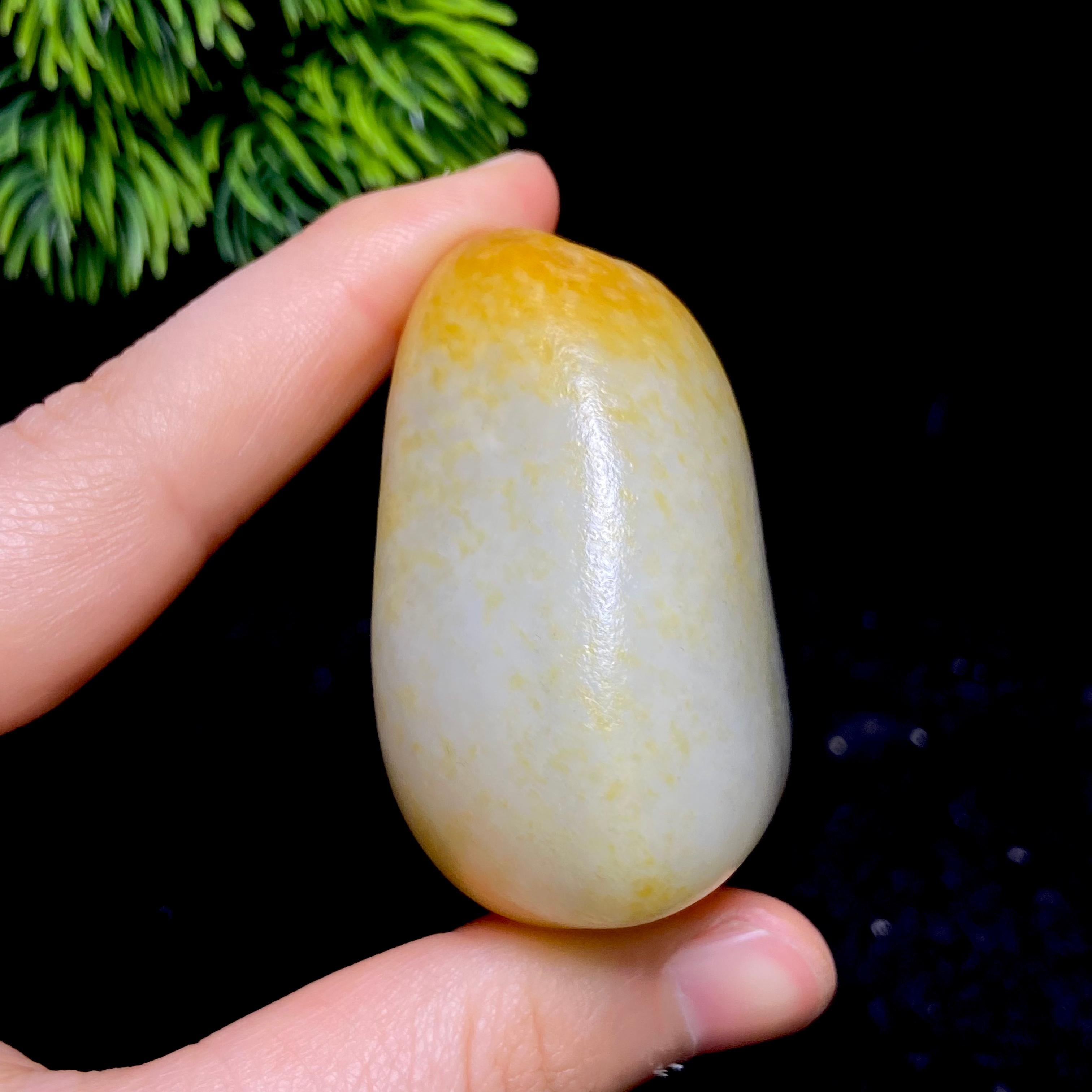 和田玉黄皮籽料（161.5g）